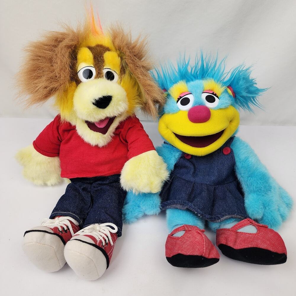 1990's Annie & Jake O Full Body Hand Puppets - Boy & Girl Dogs Scott Foresman